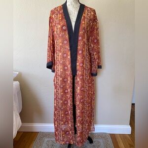 Floral pattern maxi over shirt